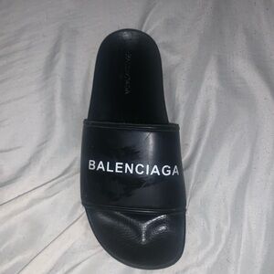 Balenciaga🖤